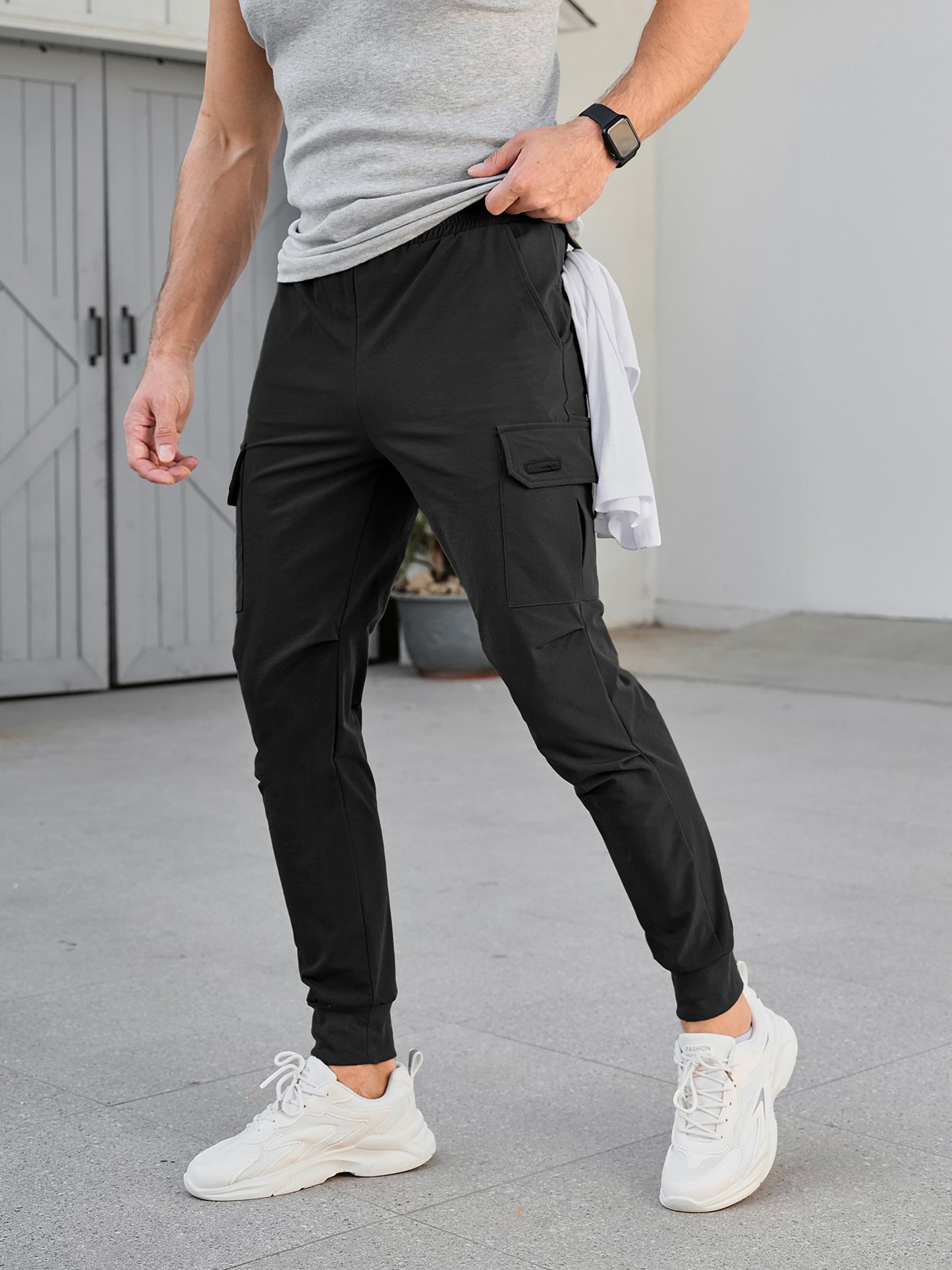 Men's Cargo Jogger Pants Stretch Sweatpants Slim Fit Tactical Pants with Zipper Pockets Casual Trousers