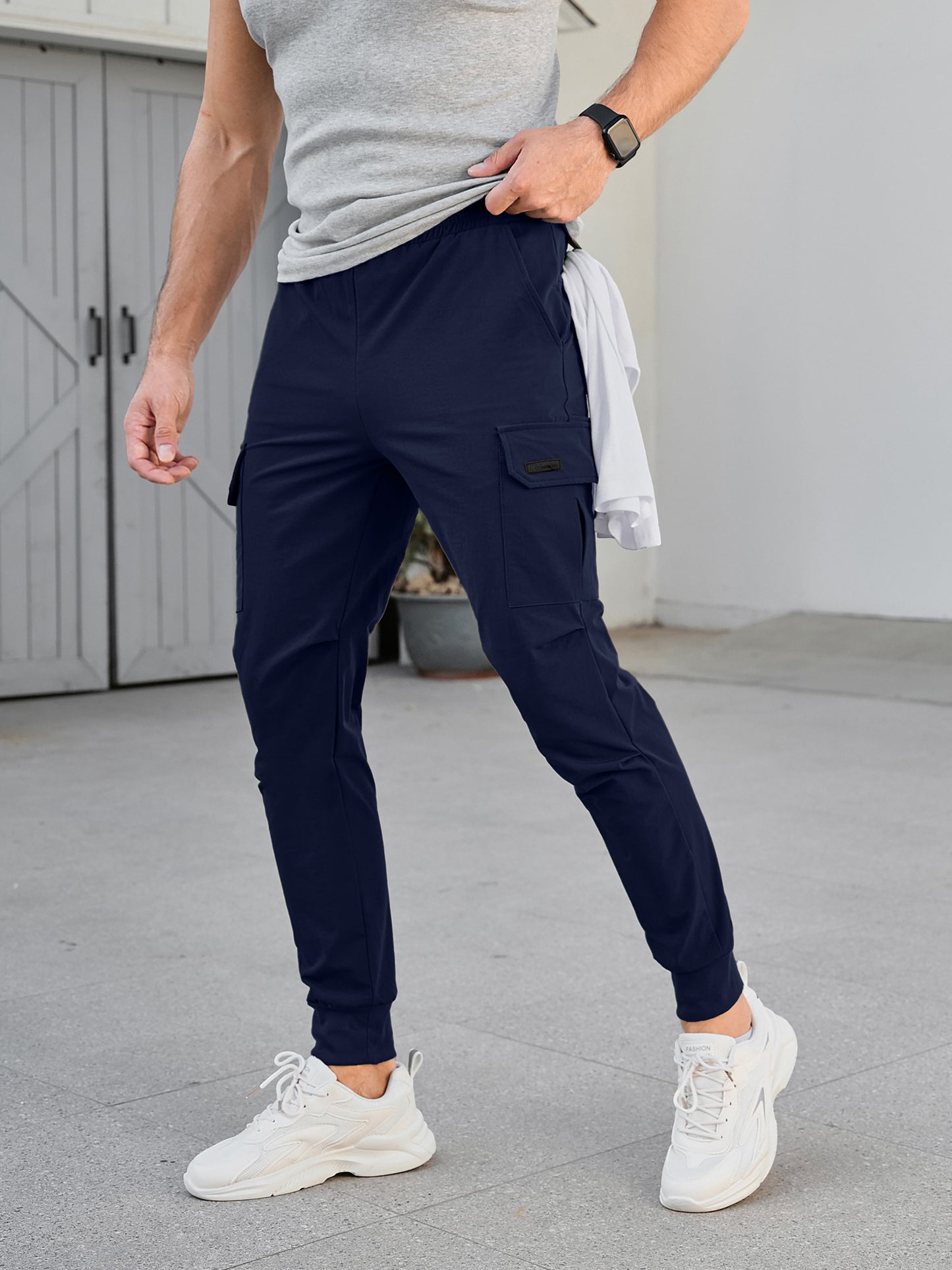 Men's Cargo Jogger Pants Stretch Sweatpants Slim Fit Tactical Pants with Zipper Pockets Casual Trousers