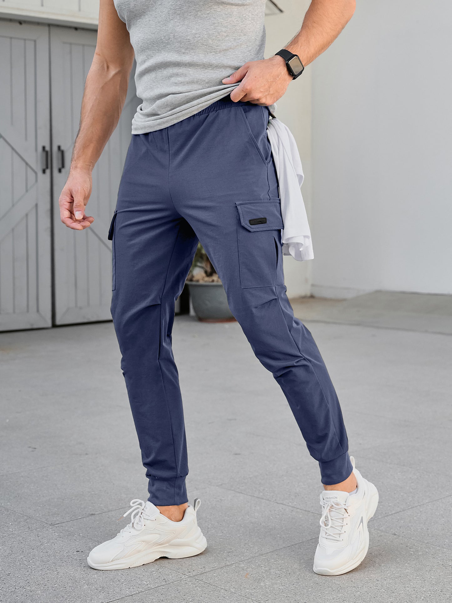 Men's Cargo Jogger Pants Stretch Sweatpants Slim Fit Tactical Pants with Zipper Pockets Casual Trousers