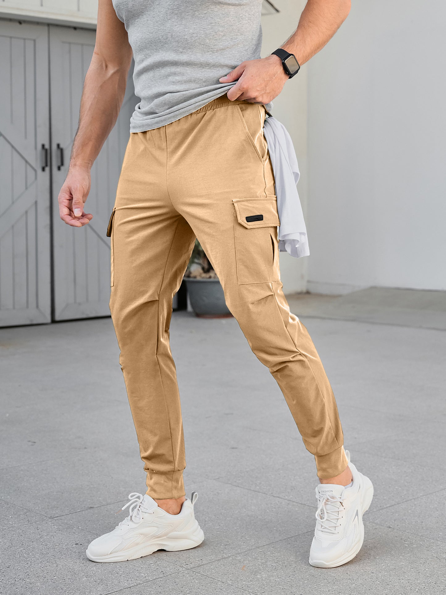 Men's Cargo Jogger Pants Stretch Sweatpants Slim Fit Tactical Pants with Zipper Pockets Casual Trousers