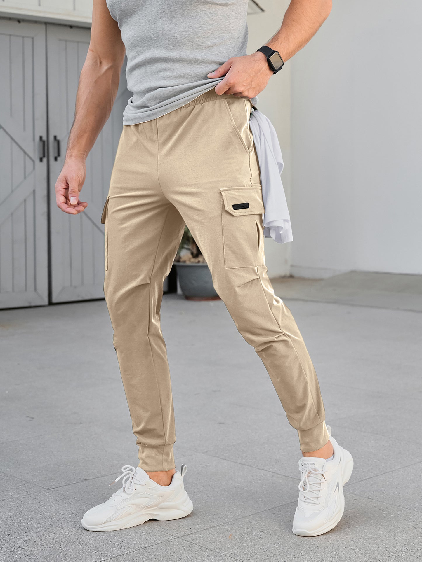 Men's Cargo Jogger Pants Stretch Sweatpants Slim Fit Tactical Pants with Zipper Pockets Casual Trousers
