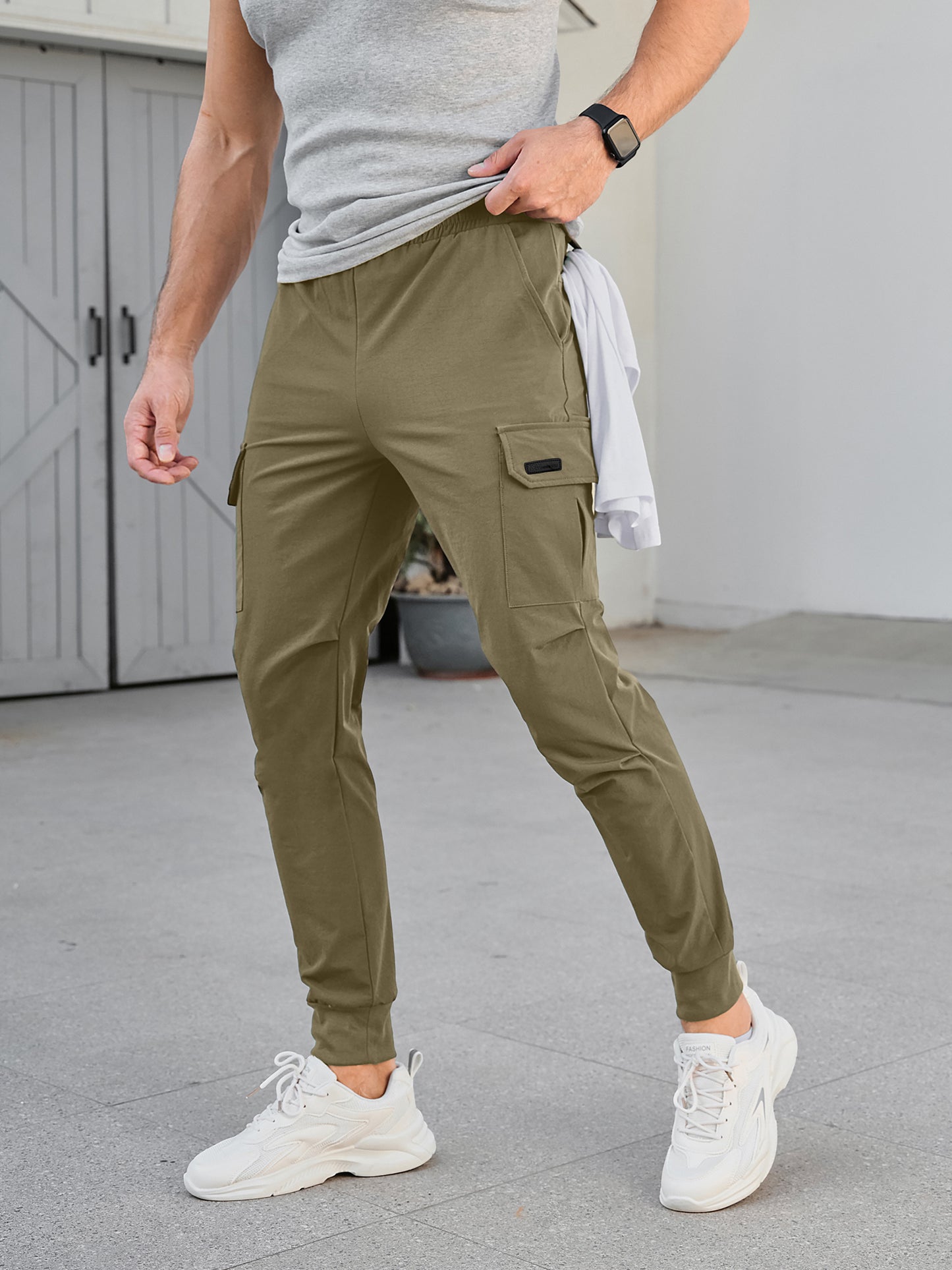 Men's Cargo Jogger Pants Stretch Sweatpants Slim Fit Tactical Pants with Zipper Pockets Casual Trousers