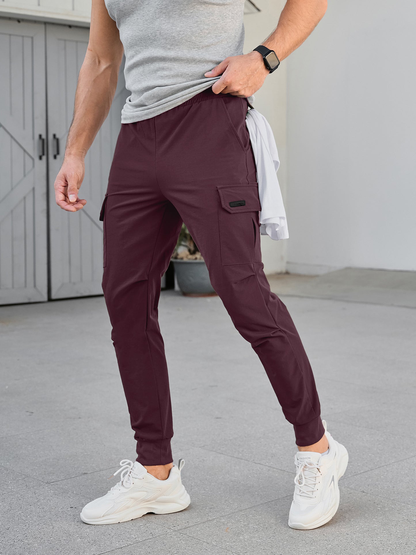 Men's Cargo Jogger Pants Stretch Sweatpants Slim Fit Tactical Pants with Zipper Pockets Casual Trousers