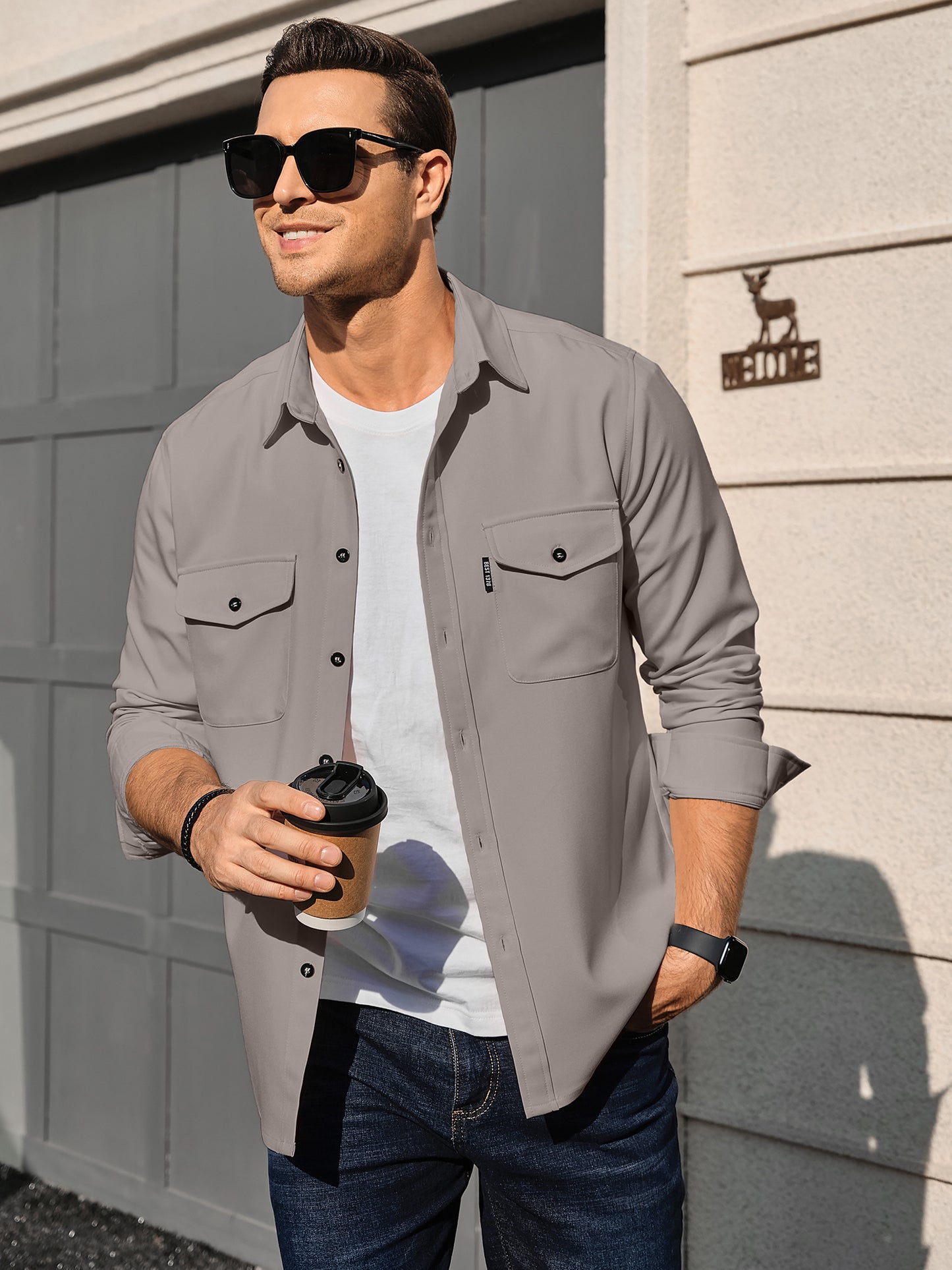 Mens Casual Button Down Shirts Long Sleeve Wrinkle-Free Lightweight Shirts with Flap Pockets